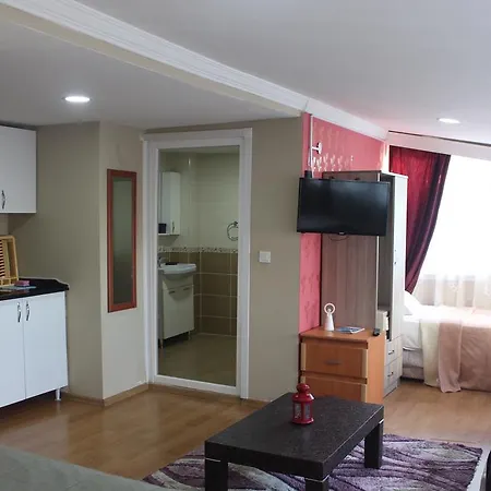 Guest house Karen Apart 2*